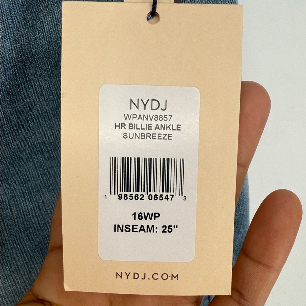 NWT NYDJ HR BILLIE ANKLE JEANS SUNBREEZE SIZE 16wp mini boot - Picture 5 of 8